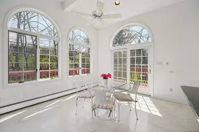 32 Wayne Lane, Tappan, NY 10983 - Photo 4