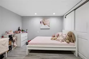 32 Landscape Dr, Wheatley Heights, NY 11798 - Photo 24