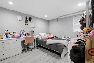 32 Landscape Dr, Wheatley Heights, NY 11798 - Photo 26