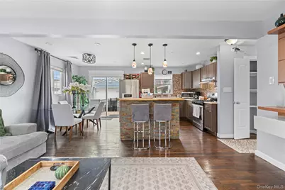 960 Clyde Road, Baldwin, NY 11510 - Photo 6