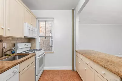 3810 Greystone Ave. #507, Bronx, NY 10463 - Photo 6