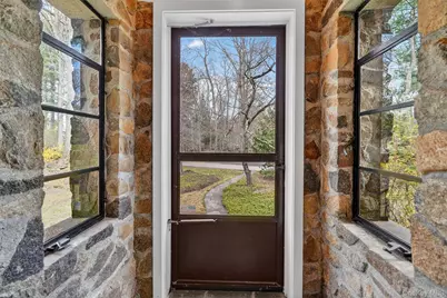 12 Inwood Lane W, Cortlandt Manor, NY 10567 - Photo 4