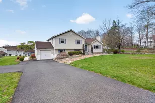 25 Bull Rd, Washingtonville, NY 10992 - Photo 2