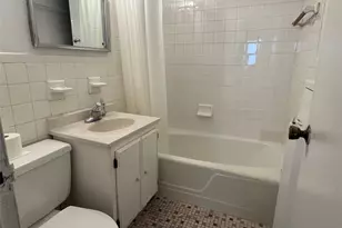 10740 70th Rd, Forest Hills, NY 11375 - Photo 4