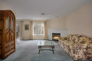 406 Bentley Ct, Brewster, NY 10509 - Photo 2