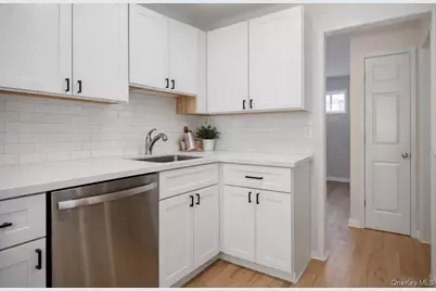 406 Bentley Court, Brewster, NY 10509 - Photo 12