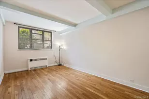 67-35 Yellowstone Blvd, Forest Hills, NY 11375 - Photo 8