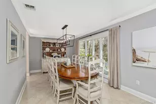 41 Landing Meadow Rd, Smithtown, NY 11787 - Photo 8