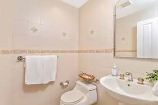 41 Landing Meadow Rd, Smithtown, NY 11787 - Photo 24