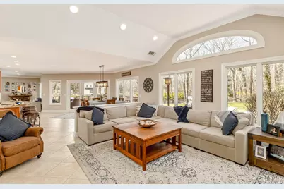 41 Landing Meadow Road, Smithtown, NY 11787 - Photo 22