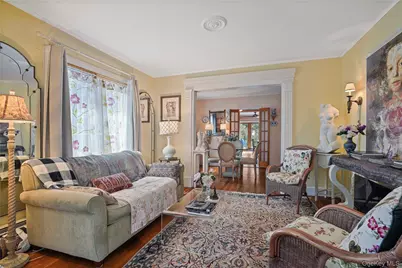 117 West Avenue, Hicksville, NY 11801 - Photo 8