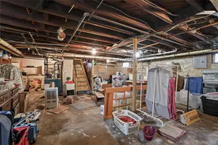 117 West Ave, Hicksville, NY 11801 - Photo 42