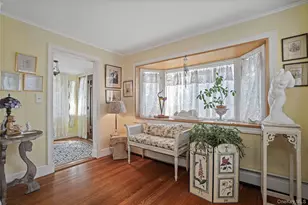 117 West Ave, Hicksville, NY 11801 - Photo 6