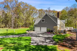 17 Pine Hill Dr, South Salem, NY 10590 - Photo 4