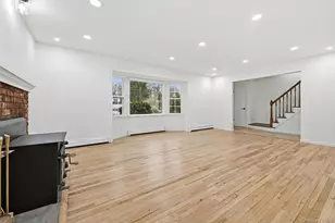 19 Sherwood Ct, Ronkonkoma, NY 11779 - Photo 8