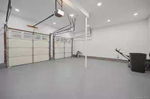 19 Sherwood Ct, Ronkonkoma, NY 11779 - Photo 26