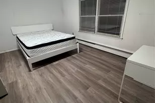 2 Harmon Ct, Stony Brook, NY 11790 - Photo 8