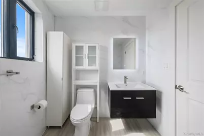 6296 Woodhaven Boulevard #6N, Rego Park, NY 11374 - Photo 14