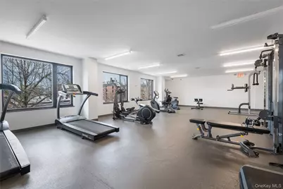 6296 Woodhaven Boulevard #6N, Rego Park, NY 11374 - Photo 18