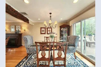 7 Market Drive, Syosset, NY 11791 - Photo 16