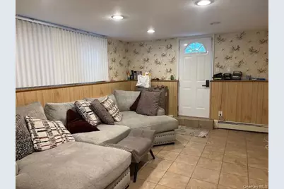 5 Verplanck Avenue, Hopewell Junction, NY 12533 - Photo 20