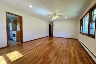 10 Smith St, Red Hook, NY 12571 - Photo 4