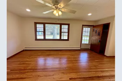 10 Smith Street, Red Hook, NY 12571 - Photo 6