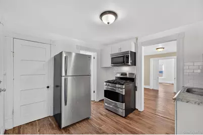 215 N Hamilton Street, Poughkeepsie, NY 12601 - Photo 4