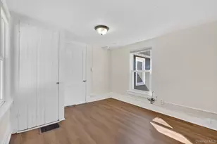 215 N Hamilton St, Poughkeepsie, NY 12601 - Photo 26
