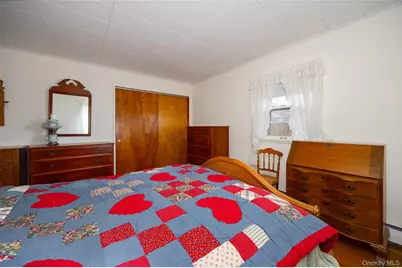 140 Cherrywood Drive, Fishkill, NY 12524 - Photo 14