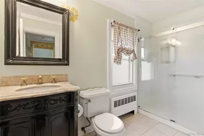 11 Oakland Street, Huntington, NY 11743 - Photo 14