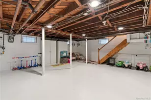 11 Oakland St, Huntington, NY 11743 - Photo 16