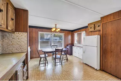 22 Buttercup Drive, Bohemia, NY 11716 - Photo 16