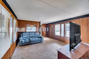 22 Buttercup Dr, Bohemia, NY 11716 - Photo 8