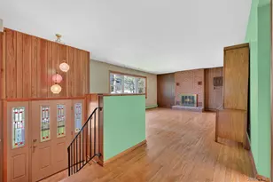 12 Wildwood Dr, Wappingers Falls, NY 12590 - Photo 4