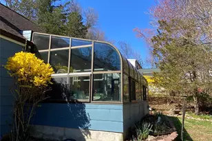 315 Manor Blvd, Pearl River, NY 10965 - Photo 2