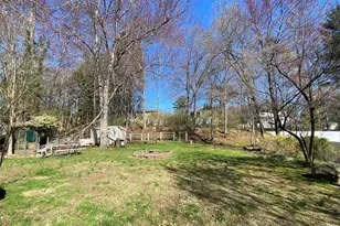 315 Manor Blvd, Pearl River, NY 10965 - Photo 14