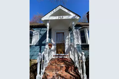 315 Manor Boulevard, Pearl River, NY 10965 - Photo 2