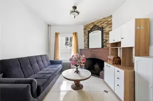 10-46 Dickens St, Far Rockaway, NY 11691 - Photo 4