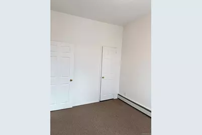 1831 25th Road, Astoria, NY 11102 - Photo 4