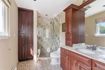 12 Pond Drive, Syosset, NY 11791 - Photo 12