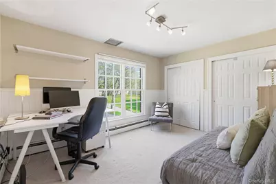 12 Pond Drive, Syosset, NY 11791 - Photo 14
