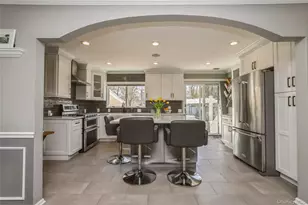 59 Center St, Ronkonkoma, NY 11779 - Photo 6