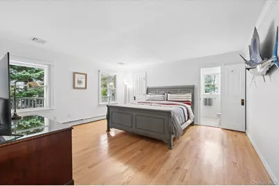 9 Red Creek Circle, Hampton Bays, NY 11946 - Photo 8