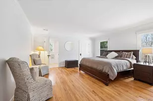 9 Red Creek Cir, Hampton Bays, NY 11946 - Photo 10