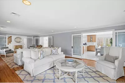 9 Red Creek Circle, Hampton Bays, NY 11946 - Photo 12