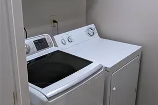 16 Nelson Ave, Hicksville, NY 11801 - Photo 10