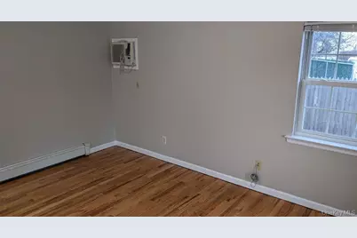 16 Nelson Avenue, Hicksville, NY 11801 - Photo 6