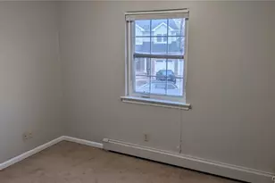 16 Nelson Ave, Hicksville, NY 11801 - Photo 4