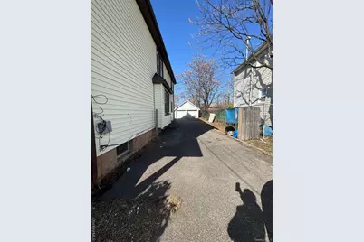 37 Maple Avenue, Hempstead, NY 11550 - Photo 2